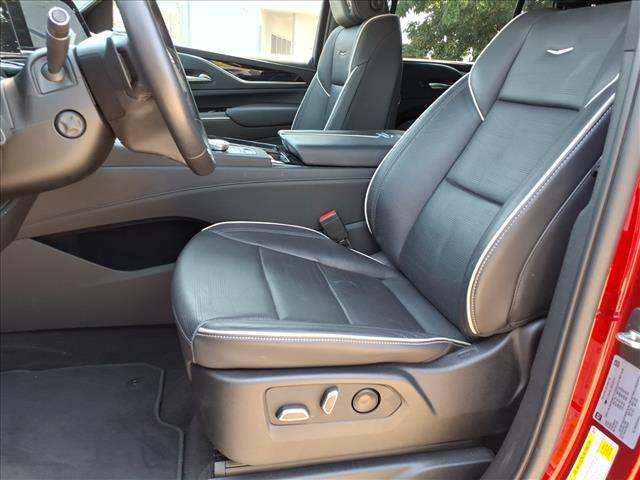 2022 Cadillac Escalade Sport
