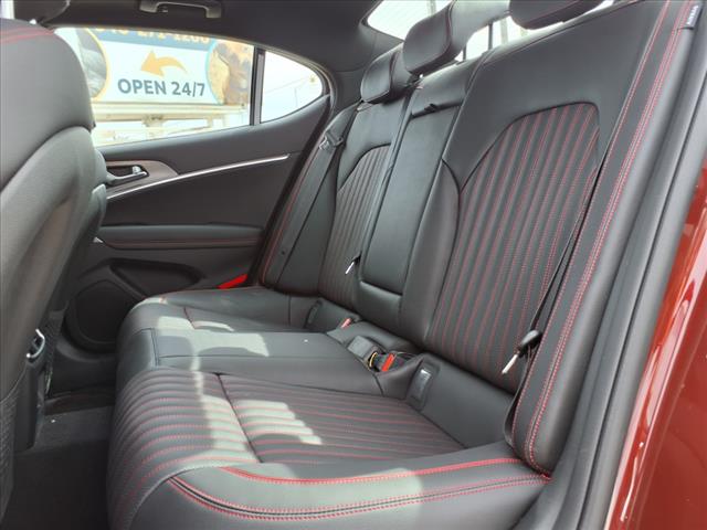 2025 Genesis G70 OBSIDIAN BLACK
