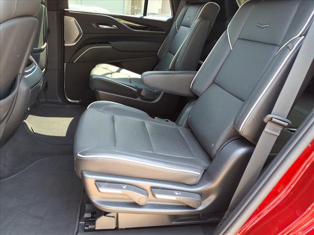 2022 Cadillac Escalade Sport
