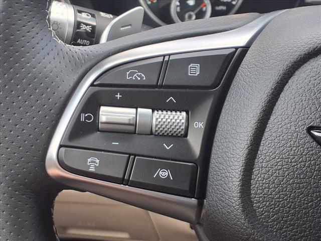 2026 Genesis G70 2.5T Standard