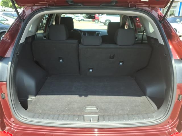 2016 Hyundai TUCSON SE