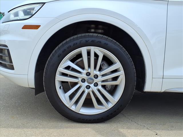 2018 Audi Q5 2.0T quattro Premium Plus