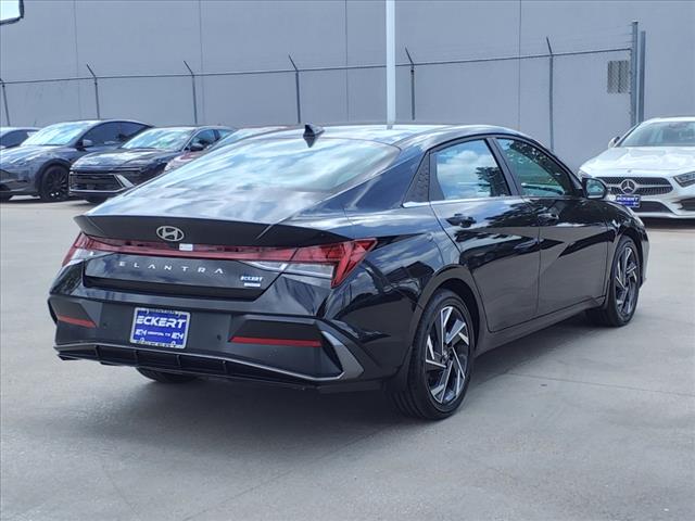 2024 Hyundai ELANTRA Hybrid Limited