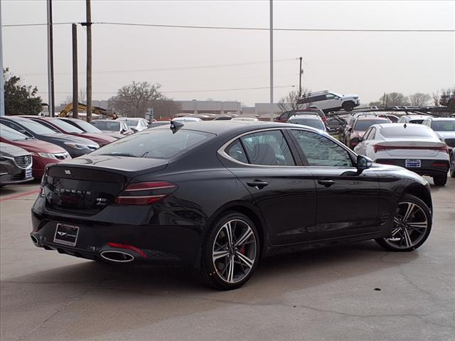 2025 Genesis G70 SEVILLA RED/OBSIDIAN BLAC