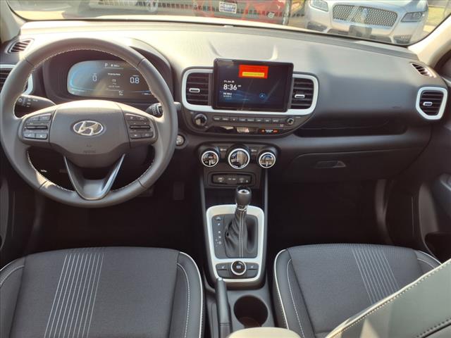 2025 Hyundai VENUE Limited