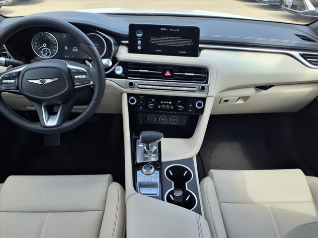 2026 Genesis G70 2.5T Standard