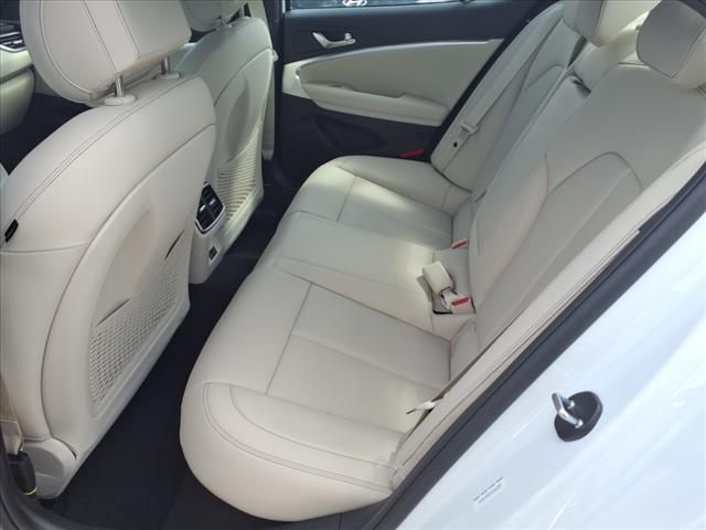 2026 Genesis G70 2.5T Standard