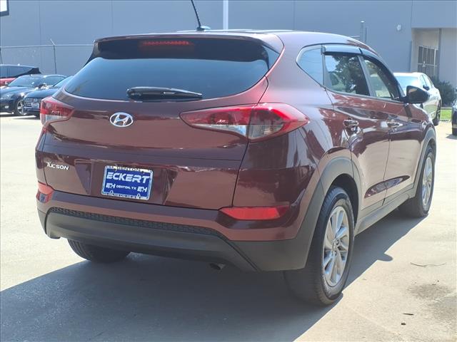 2016 Hyundai TUCSON SE