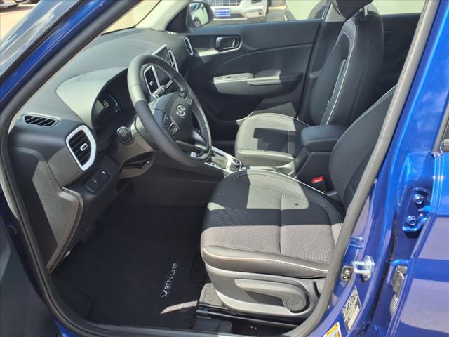 2025 Hyundai VENUE Limited