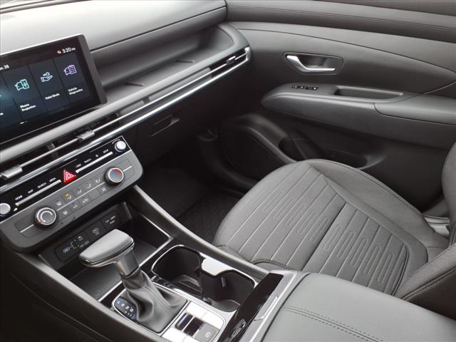 2025 Hyundai SANTA CRUZ SE