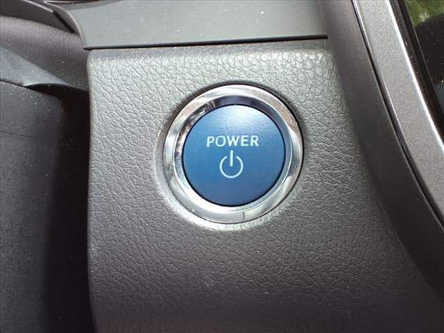 2021 Toyota Camry Hybrid LE