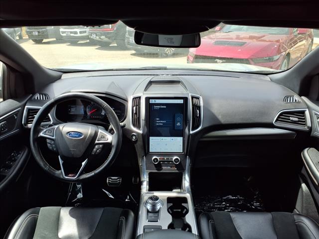 2022 Ford Edge ST