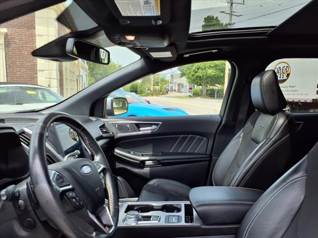 2022 Ford Edge ST