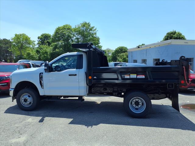 2025 Ford F-350 Super Duty XL