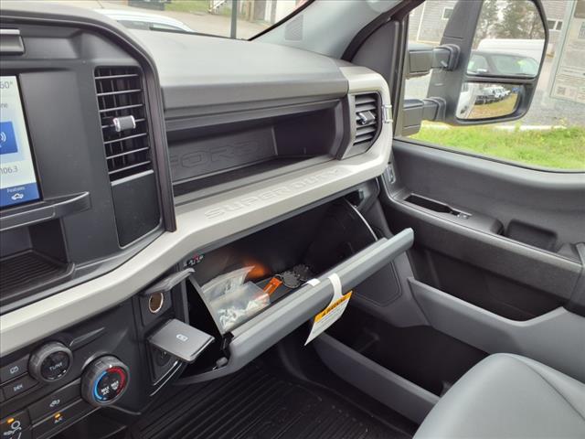 2024 Ford F-350 Super Duty XL