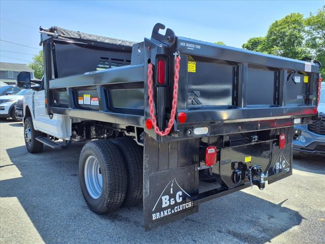 2025 Ford F-350 Super Duty XL