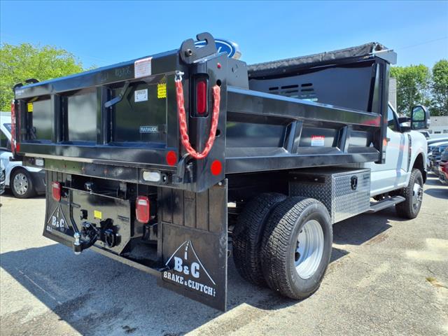 2025 Ford F-350 Super Duty XL