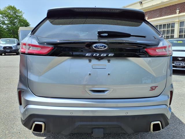 2022 Ford Edge ST
