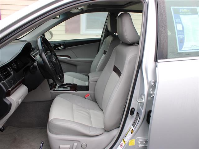 2012 Toyota Camry XLE:14710