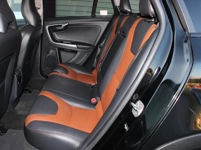 2018 Volvo V60 Cross Country T5 Premier:14752