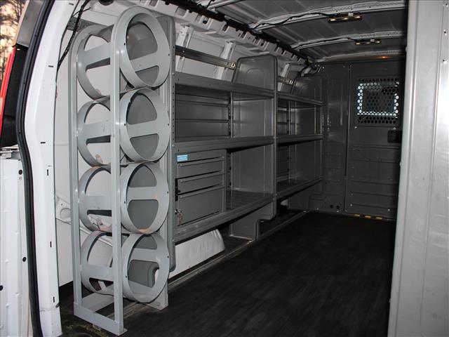 2022 Chevrolet Express 2500:14725