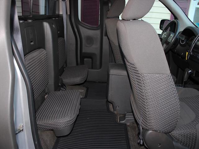 2017 Nissan Frontier King Cab SV 4WD:14709