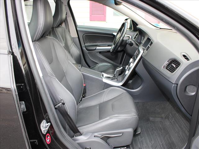 2018 Volvo S60 T5 Dynamic AWD:14735
