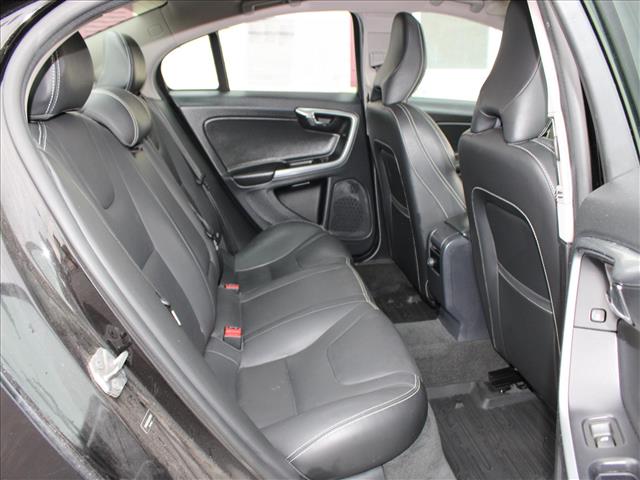 2018 Volvo S60 T5 Dynamic AWD:14735