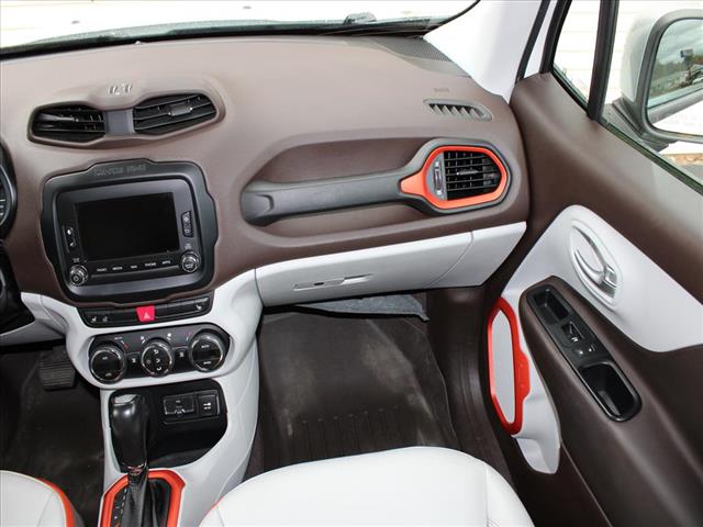 2015 Jeep Renegade Limited 4WD:14705