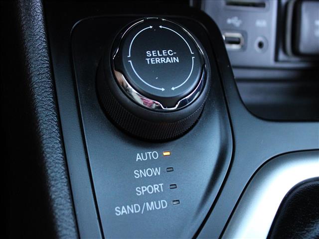 2016 Jeep Cherokee Latitude 4WD:14750