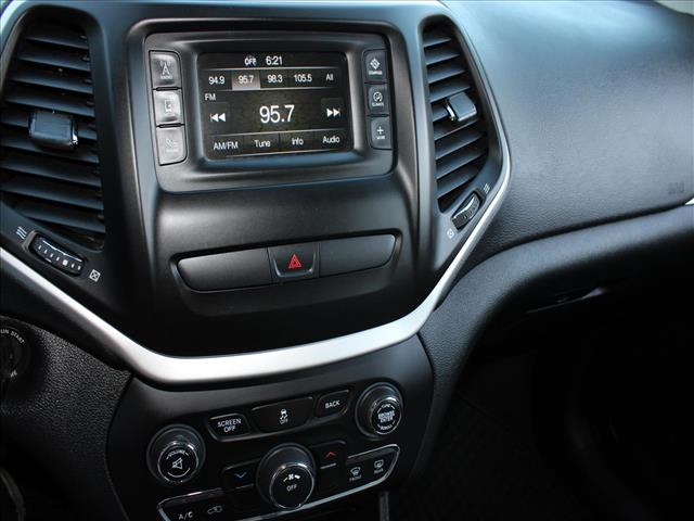2016 Jeep Cherokee Latitude 4WD:14750
