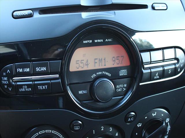 2014 Mazda Mazda2 Sport:14698