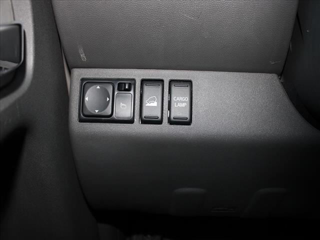 2016 Nissan Frontier Crew Cab SV 4WD:14727