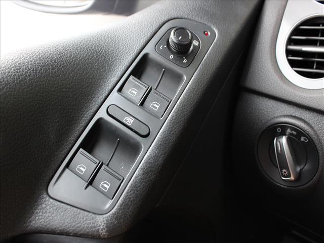 2017 Volkswagen Tiguan 2.0T S:14760