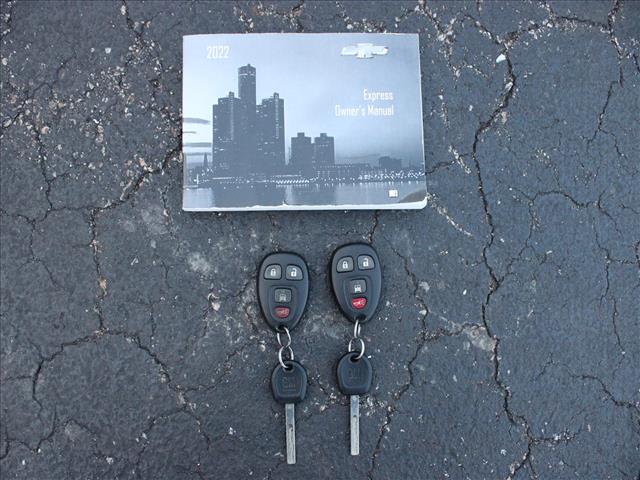 2022 Chevrolet Express 2500:14725