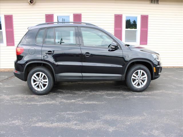 2017 Volkswagen Tiguan 2.0T S:14760