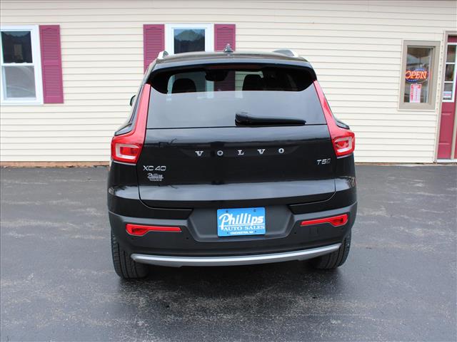 2020 Volvo XC40 T5 Momentum AWD:14716