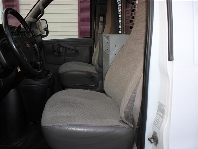 2022 Chevrolet Express 2500:14725