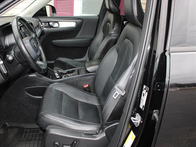 2020 Volvo XC40 T5 Momentum AWD:14716
