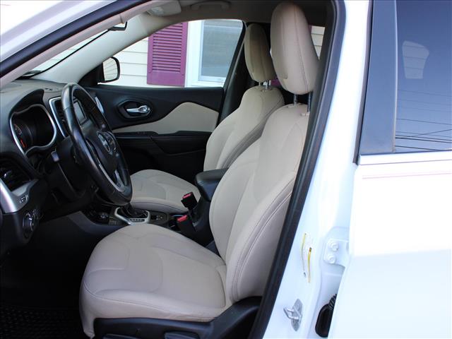 2016 Jeep Cherokee Latitude 4WD:14750