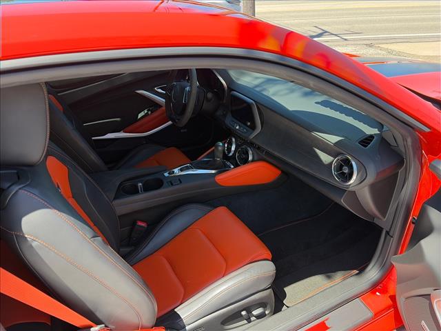 2018 Chevrolet Camaro SS:J0180532