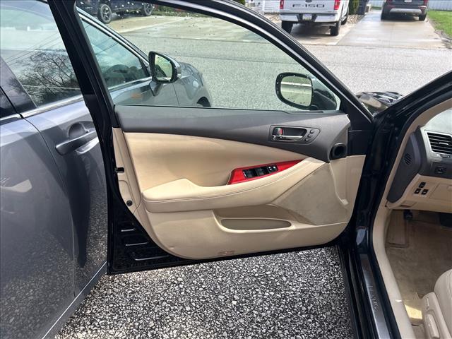 2008 Lexus ES 350 Base:82169527