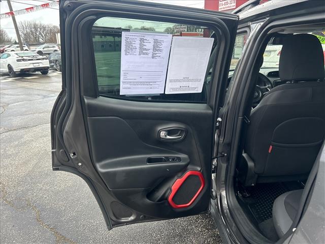 2017 Jeep Renegade Trailhawk:HPG55072