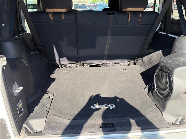 2012 Jeep Wrangler Unlimited Sahara:CL153385