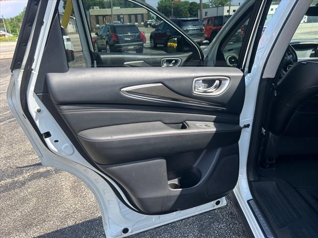 2017 Infiniti QX60 photo 10