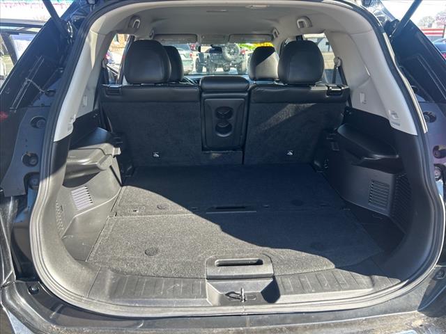 2017 Nissan Rogue SV:HW003186