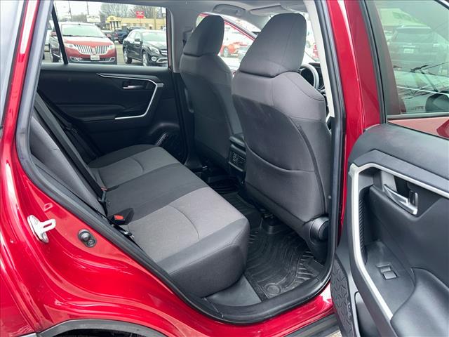 2019 Toyota RAV4 XLE:KC005032
