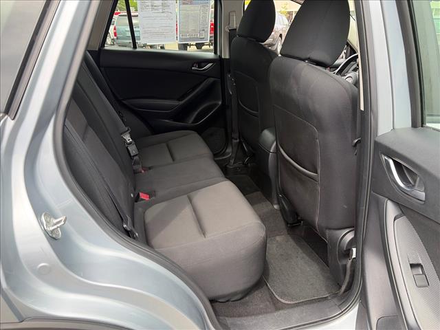 2016 Mazda CX-5 Sport:G0610028