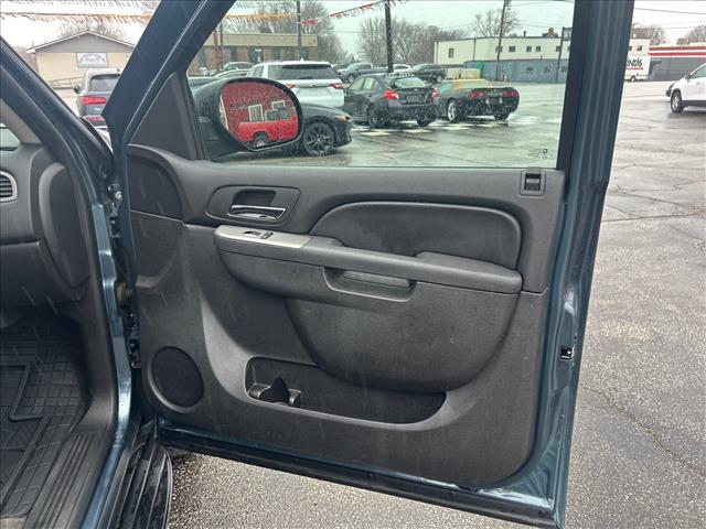 2010 Chevrolet Tahoe LT:AR177075