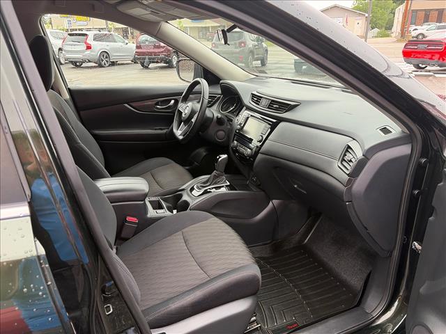 2019 Nissan Rogue SV:KC798857